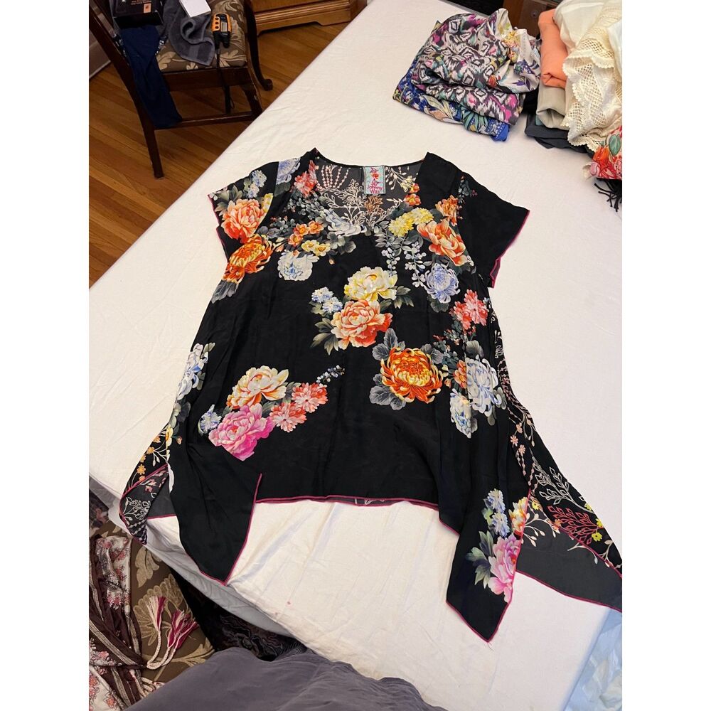 Johnny Was Ziara Mixed Floral Handkerchief Hem Tunic Top Black